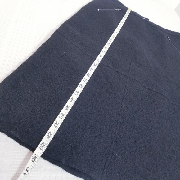 Alexandra Bartlett 100% Wool Skirt - Picture 7 of 9